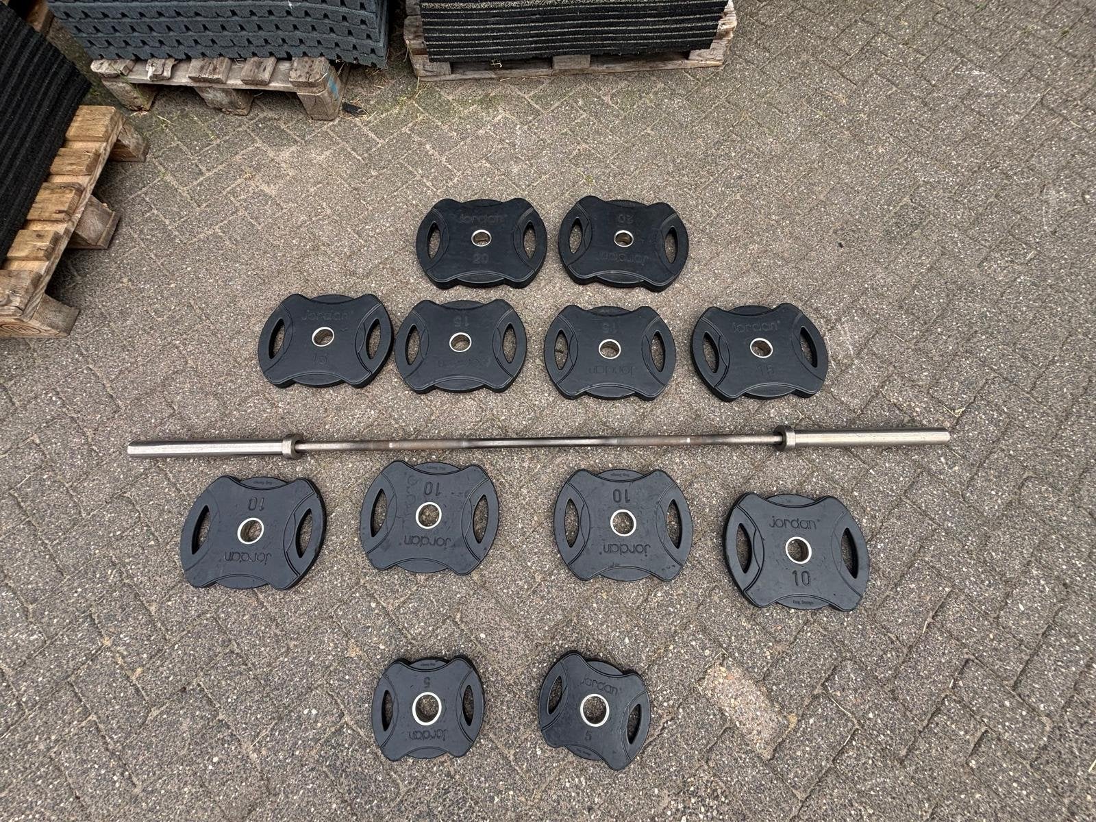 150 kg halterschijven met stang - Jordan fitness