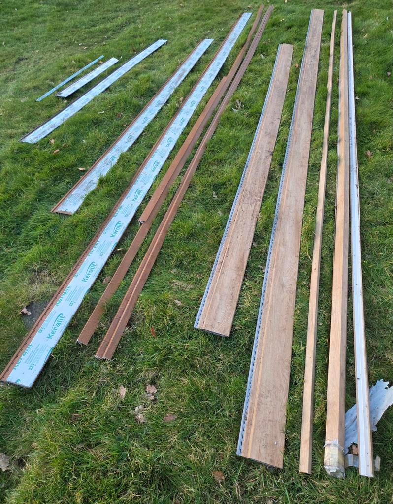 Keralit kunstof Gevelbekleding planken & hoekprofielen, Doe-het-zelf en Verbouw, Hout en Planken, Zo goed als nieuw, Plank, Overige houtsoorten