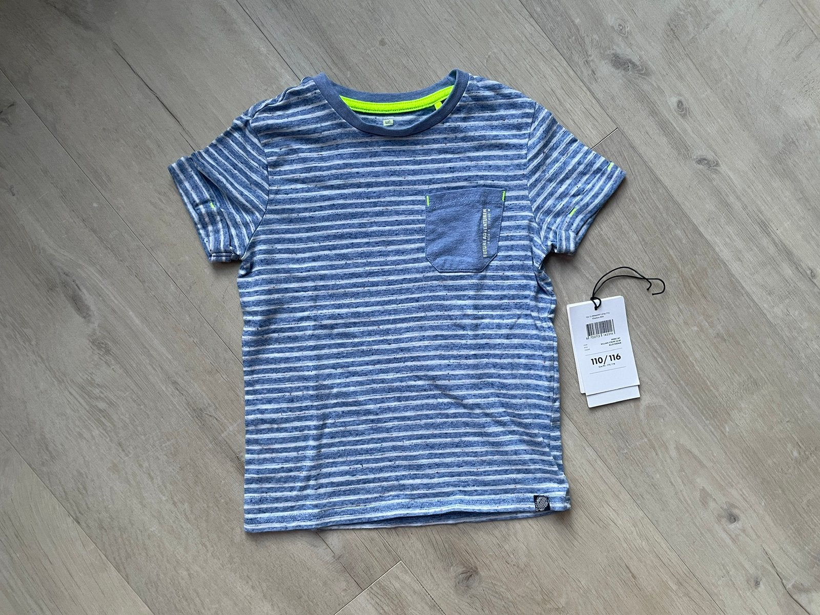 WE Fashion blauw T-shirt maat 110/116, Kinderen en Baby's, Kinderkleding | Maat 110, Ophalen of Verzenden, Zo goed als nieuw, Jongen