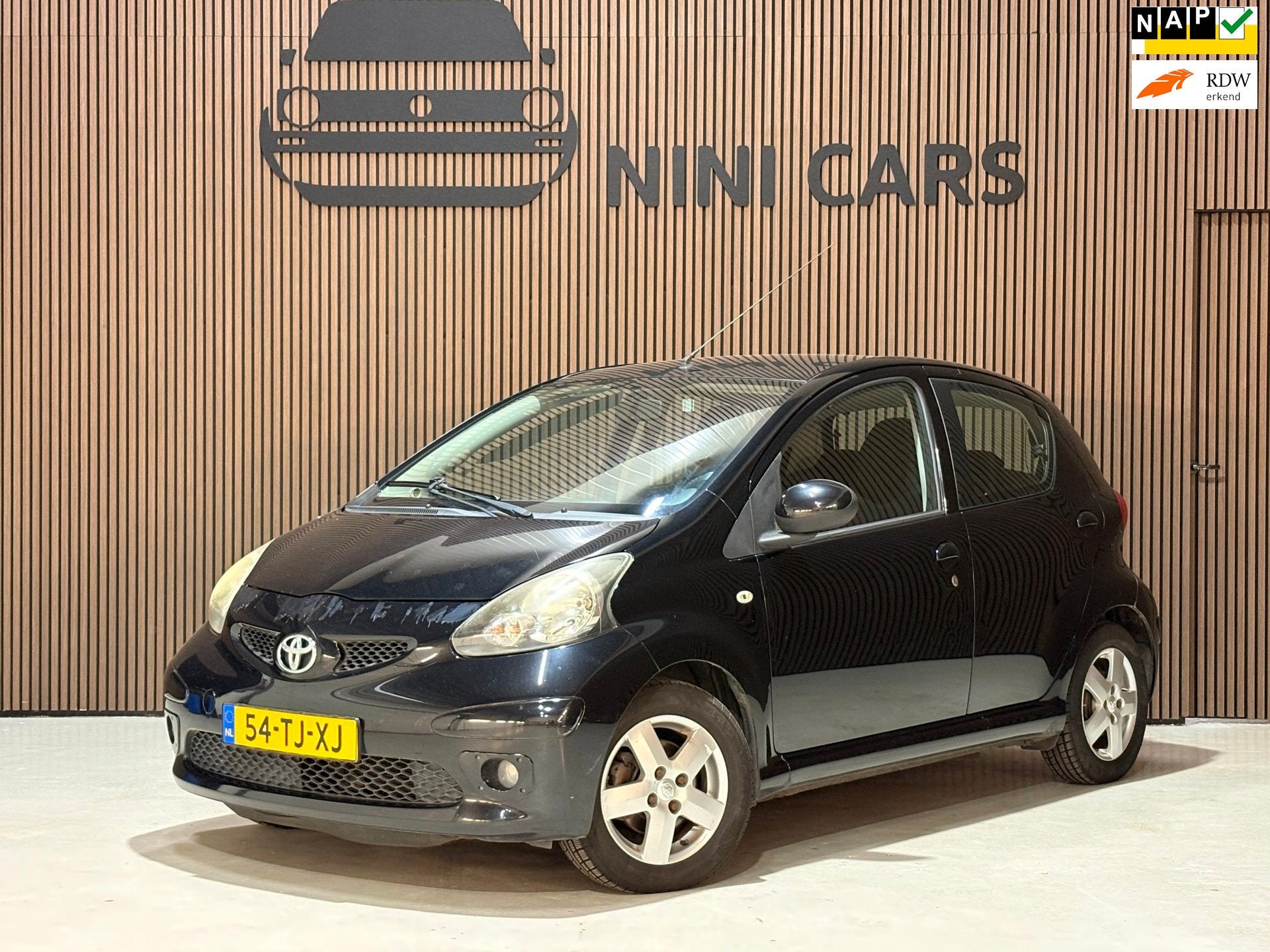 Toyota Aygo 1.0-12V Sport NAP eletriche ramen, Voorwielaandrijving, Stof, Gebruikt, Zwart