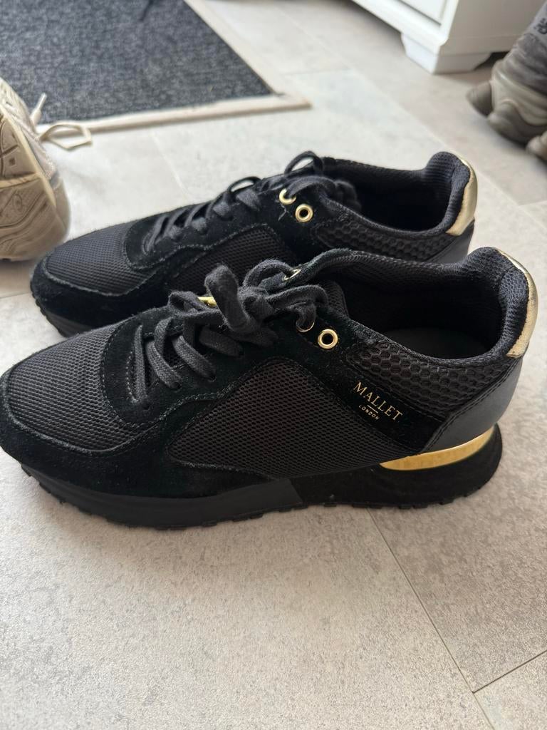 Mallet London Sneakers Zwart met Goud, Verzenden, Zo goed als nieuw, Zwart, Sneakers of Gympen