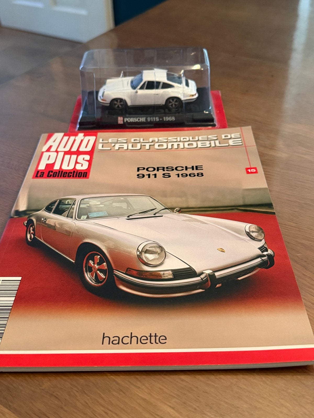 Porsche 911S - 1968 modelauto met tijdschrift, Ophalen of Verzenden, Zo goed als nieuw, Auto, Overige merken