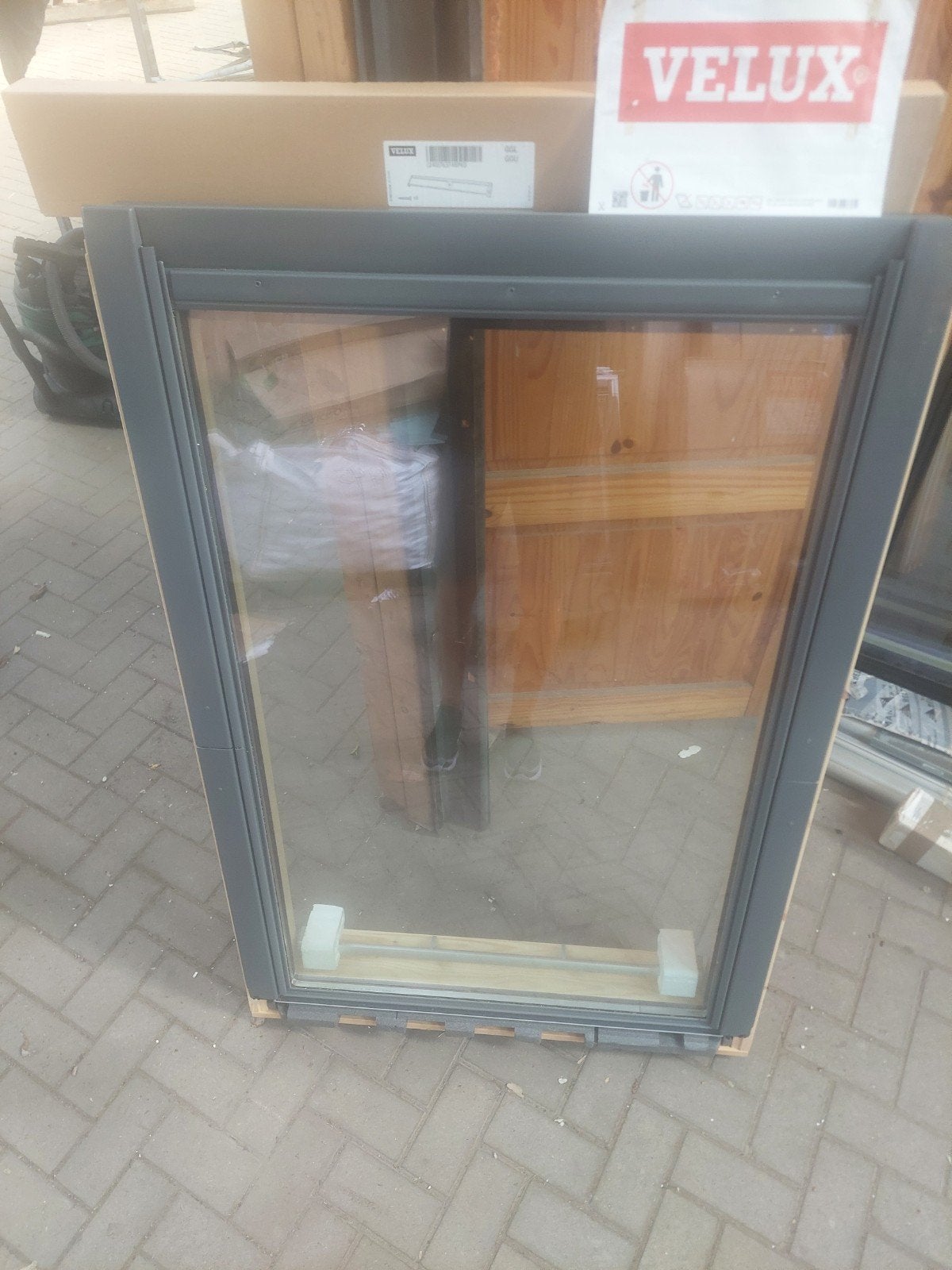 Nieuw velux ggl pk08 94x140 dakraam blank grenen uitvoering, Ophalen, Nieuw, Minder dan 80 cm, Dakraam