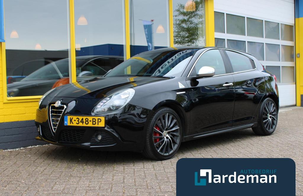 Alfa Romeo Giulietta 1.7 TBi Quadrifoglio Verde Nwe Distri, Auto's, Euro 5, Gebruikt, 1295 kg, 4 cilinders
