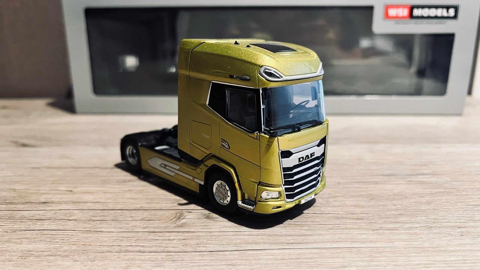 DAF XG Demo Model WSI 1:50 Metallic Lak met Originele Doos, Ophalen of Verzenden, Nieuw, Bus of Vrachtwagen, Wsi