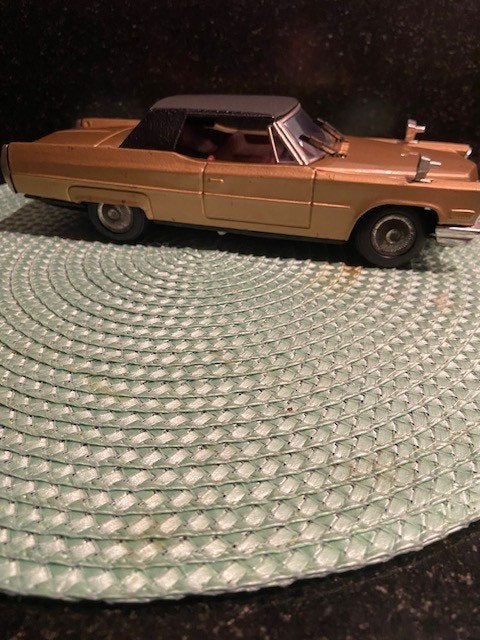 Cadillac Bandai jaren '60 blik lithograved auto battery toy, Ophalen of Verzenden
