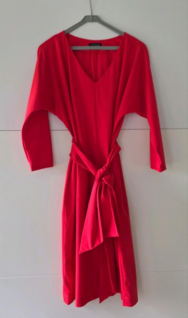 La Dress By Simone Jurk koraalrood L, La Dress, Maat 42/44 (L), Ophalen of Verzenden, Zo goed als nieuw