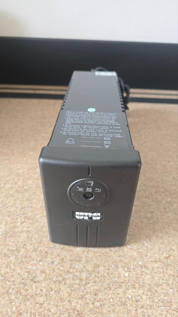 UPS PowerCube 800AP noodstroom / backup voeding 480W, Ophalen of Verzenden, Gebruikt