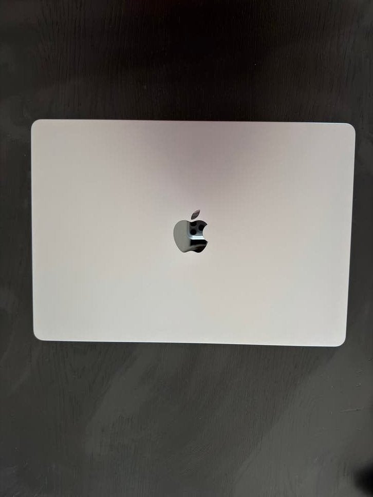 MacBook Air 15 inch M3 2024, 16GB/ 512GB + originele oplader, Computers en Software, Apple Macbooks, Ophalen, 512 GB, Zo goed als nieuw