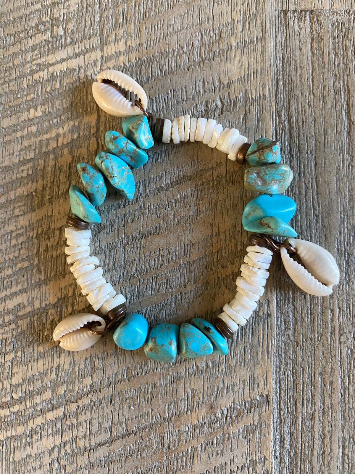 Armbandje met schelpjes, Ibiza style, Ophalen of Verzenden, Zo goed als nieuw, Blauw