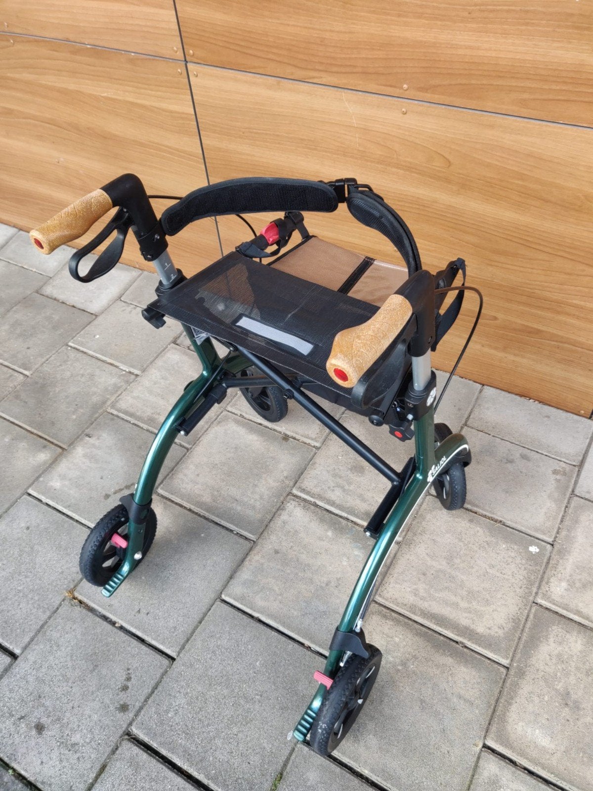 saljol rollator lichtgewicht met rugsteun, Ophalen of Verzenden, Lichtgewicht