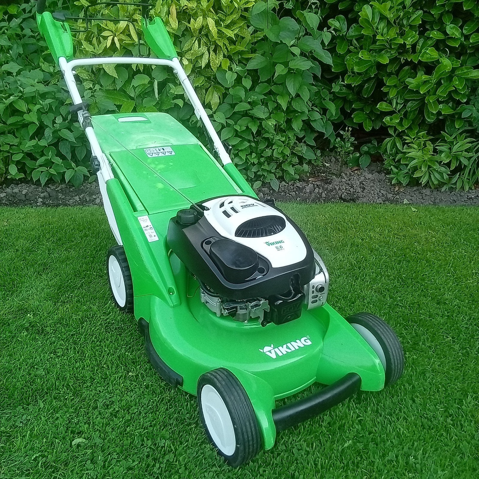 VIKING/STIHL GRASMAAIER ZELFRIJDEND BENZINE MAAIER, Ophalen, Cirkelmaaier, 50 cm of meer, Gebruikt