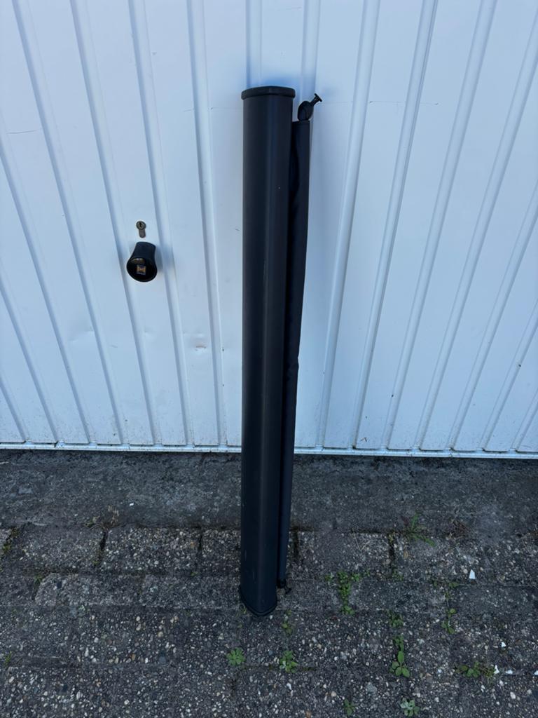 Bagenet/Hondenrek Volvo V50, Ophalen of Verzenden, Zo goed als nieuw, Minder dan 1 meter, Parasolvoet