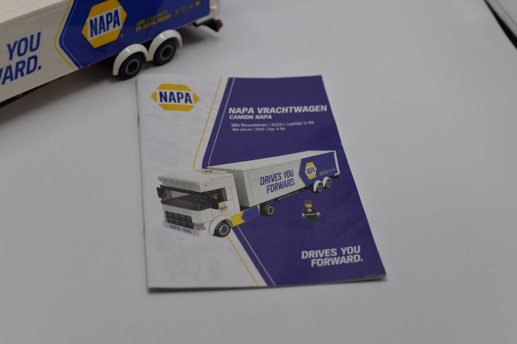Napa vrachtwagen bouwsteentjes, -, -, Ophalen of Verzenden, Zo goed als nieuw