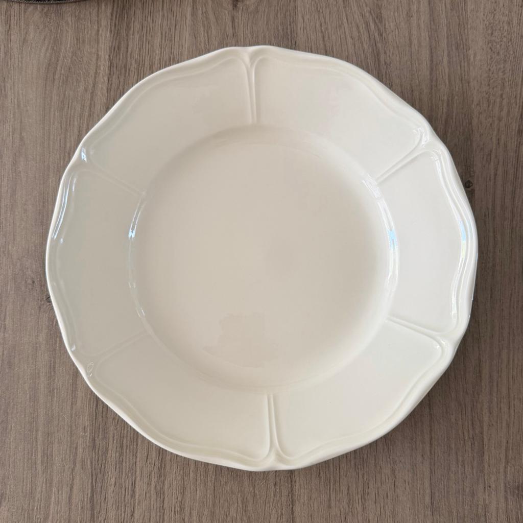 Wedgwood Queen’s Plain schaal / serveerbord 30 cm (NIEUW), Ophalen of Verzenden, Wedgwood, Aardewerk, Schaal of Schalen