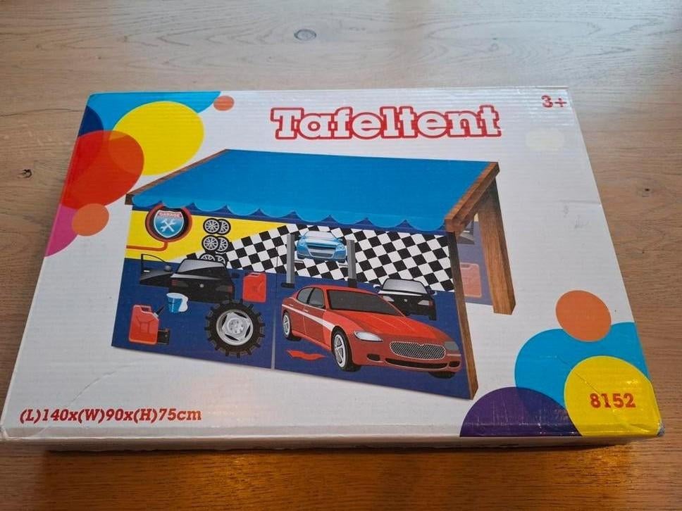 Tafeltent met auto thema, Ophalen, Zo goed als nieuw
