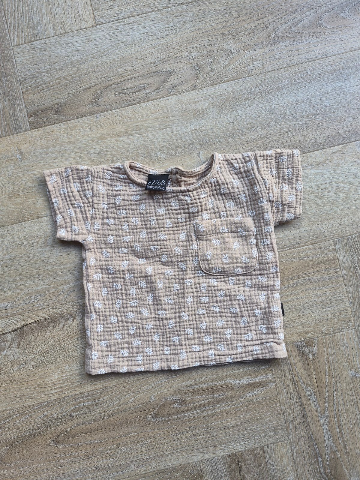 Babystyling shirtje maat 62/68, Kinderen en Baby's, Babykleding | Maat 68, Jongetje of Meisje, Ophalen of Verzenden, Zo goed als nieuw