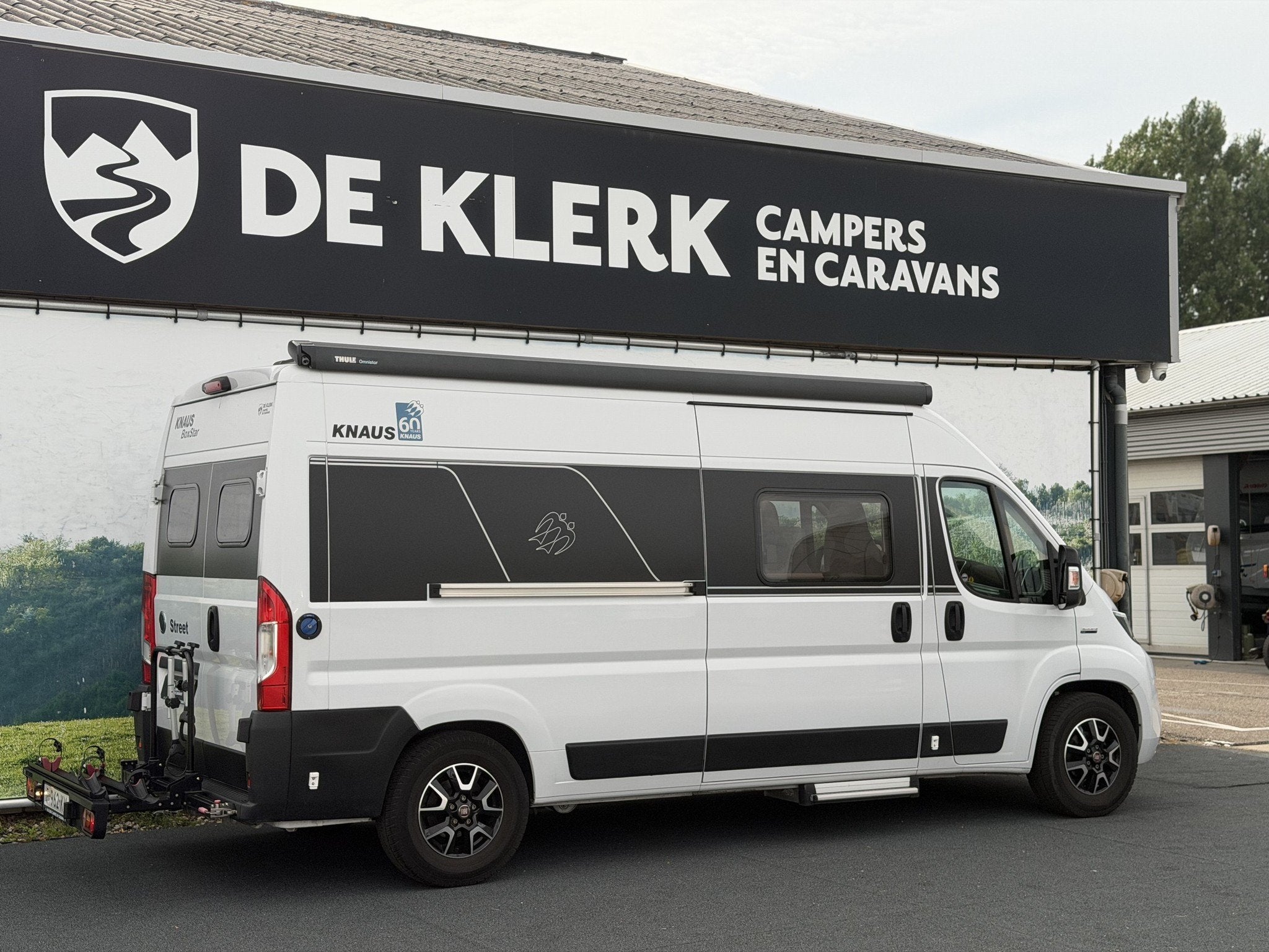 Knaus Boxstar 600 Street 60 YEARS / Gratis Stalling, Buscamper of Camperbus, Tot en met 2, Bedrijf, Knaus