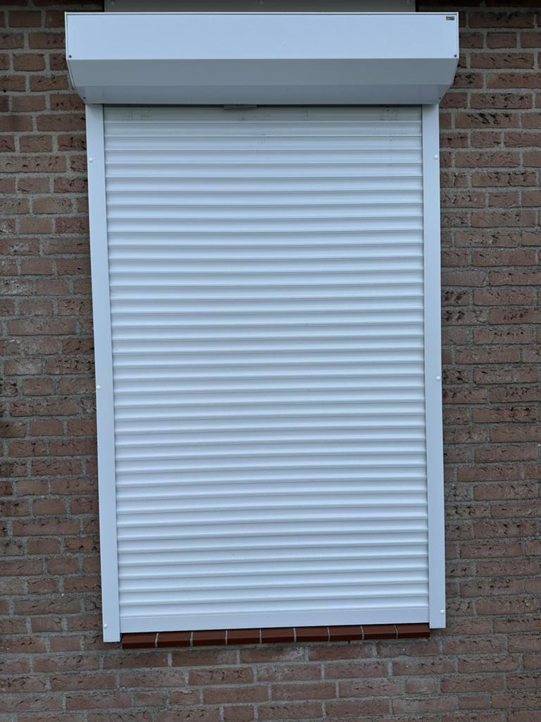 Rolluiken Rainbow, Doe-het-zelf en Verbouw, Rolluiken, Ophalen, Gebruikt, Minder dan 100 cm, Wit