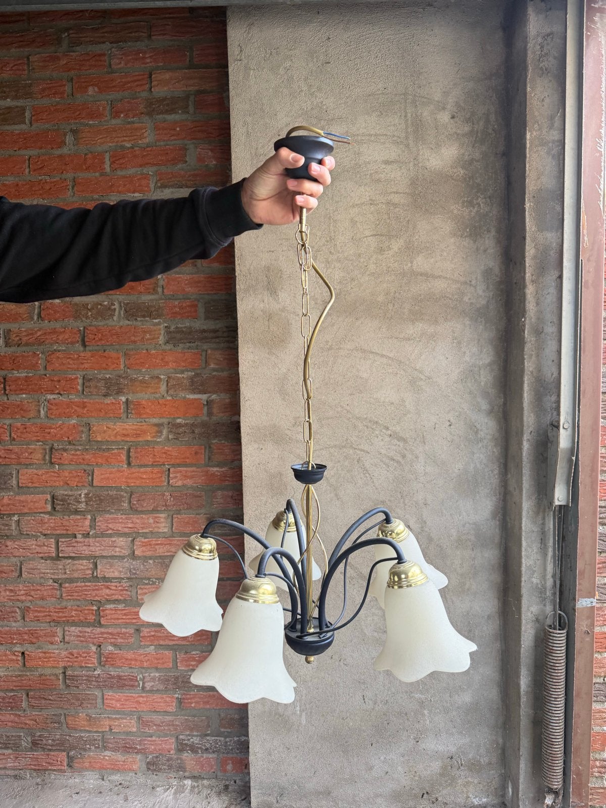 Vintage Hanglamp met 5 Glazen Kappen - Donkerblauw/Goud, Gebruikt, Meerkleurig, Ophalen, Metaal