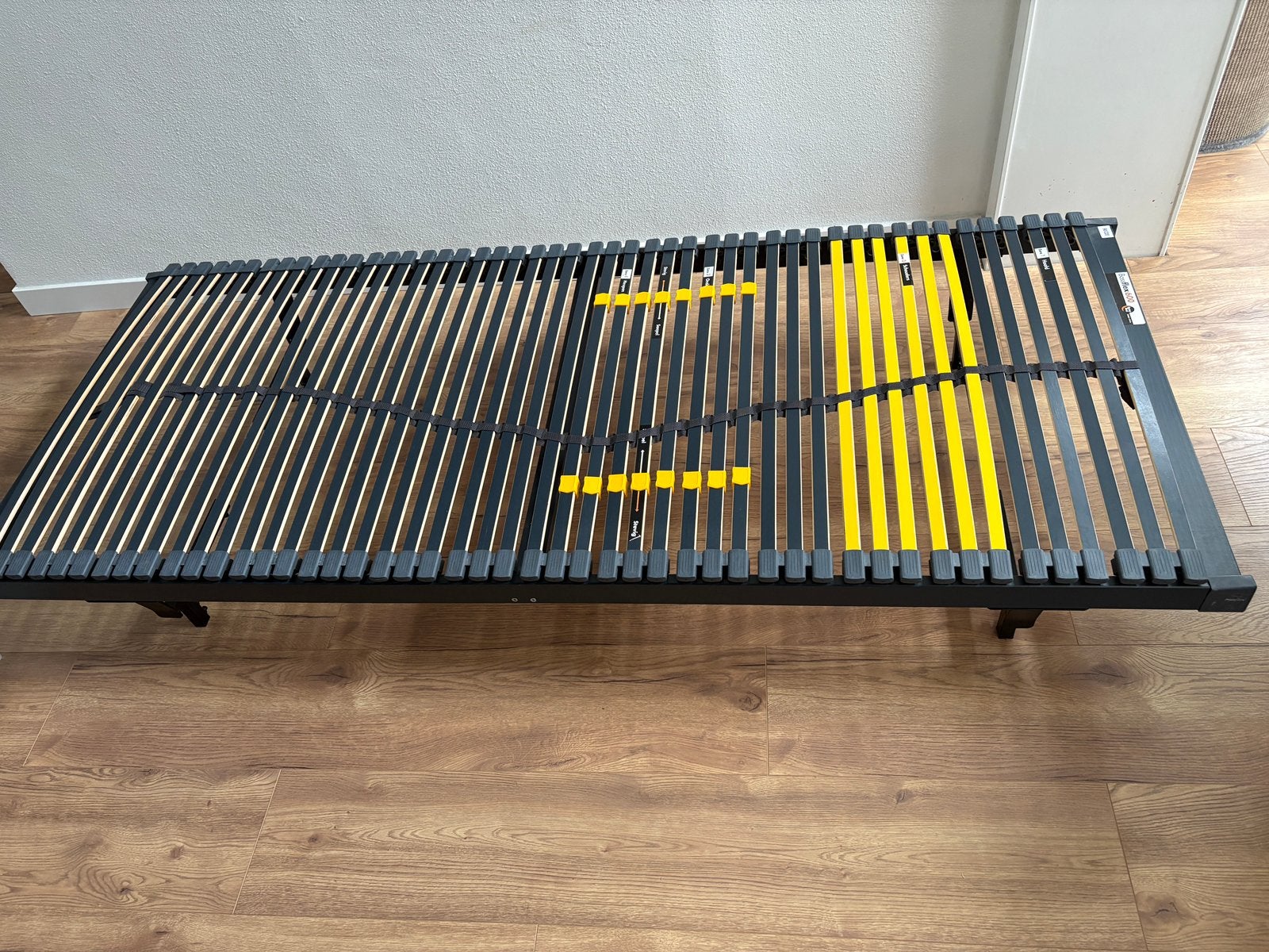 Lattenbodem Bossflex 600 maat 90 breed 220 lang met potenset, Huis en Inrichting, Slaapkamer | Matrassen en Bedbodems, Ophalen