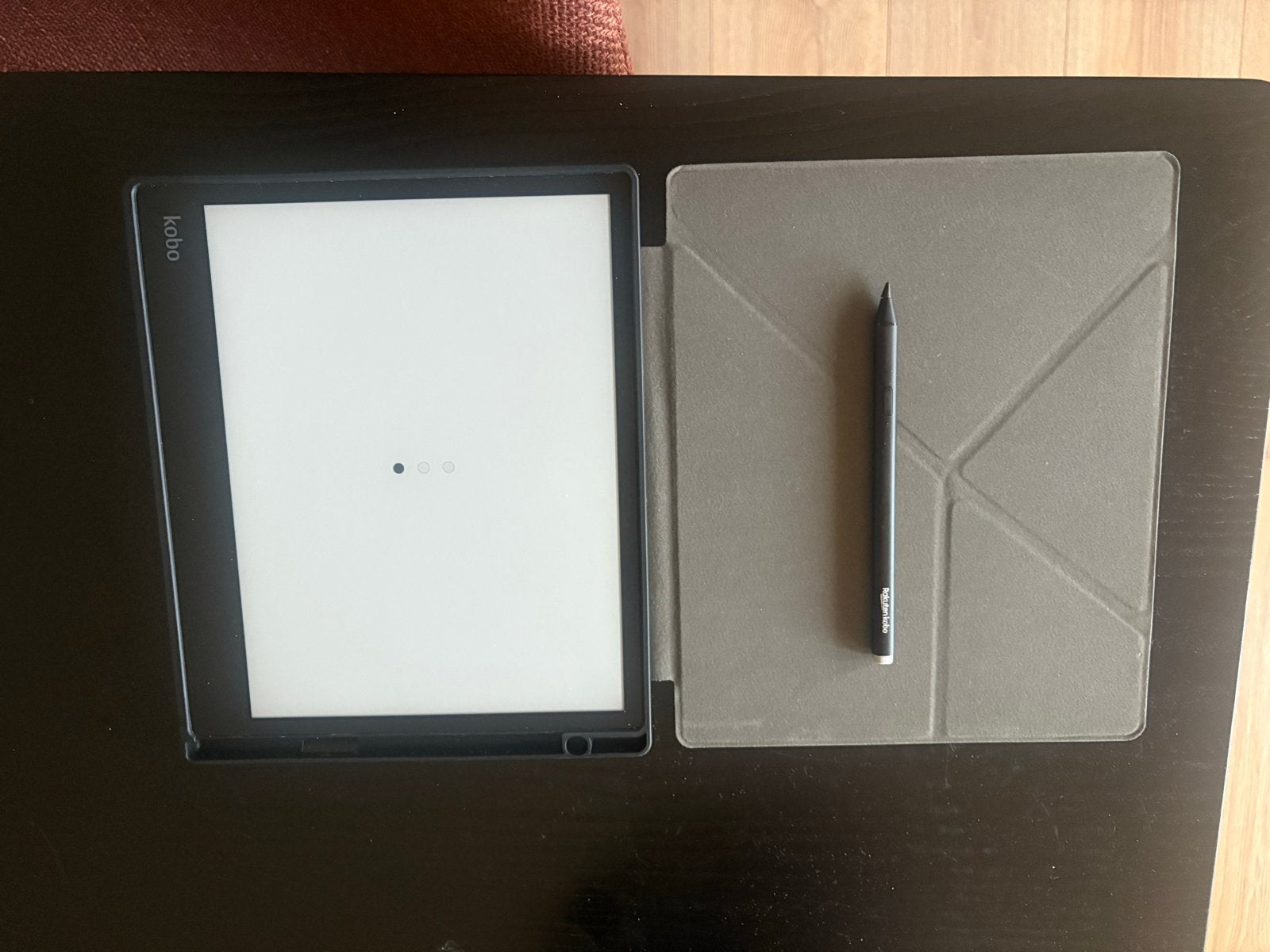 Kobo Elipsa 2e met stylus en hoes - Zo goed als nieuw, Computers en Software, Touchscreen, Ophalen of Verzenden, Zo goed als nieuw