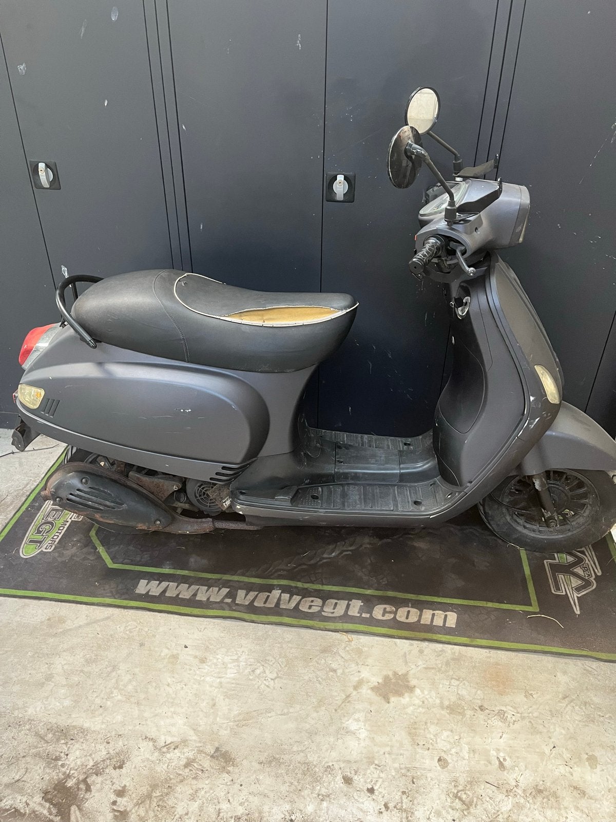 BTC Riva Scooter, Fietsen en Brommers, Snorfietsen en Snorscooters, Ophalen, Gebruikt, Benzine, Overige merken