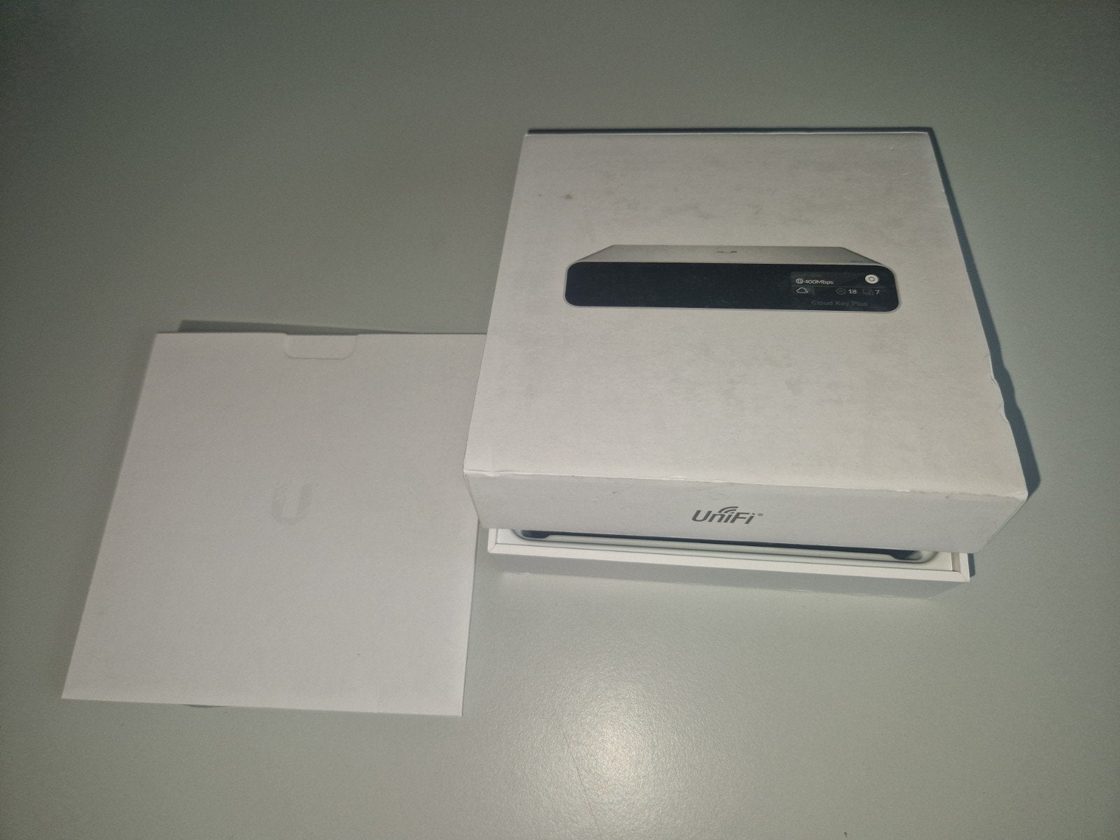 Ubiquiti UniFi Cloud Key Gen2 Plus (UCK G2 Plus) 1TB, Intern, HDD, Ophalen of Verzenden, Zo goed als nieuw