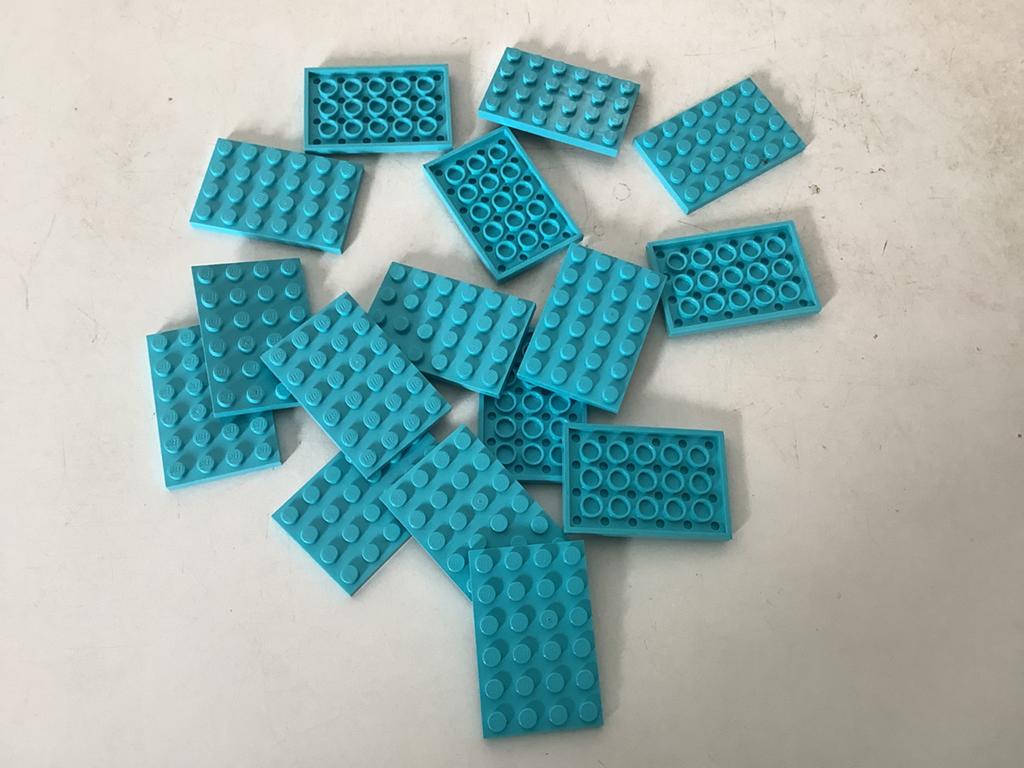 Lego plaat 4x6 licht blauw, Ophalen of Verzenden, Gebruikt, Losse stenen, Lego