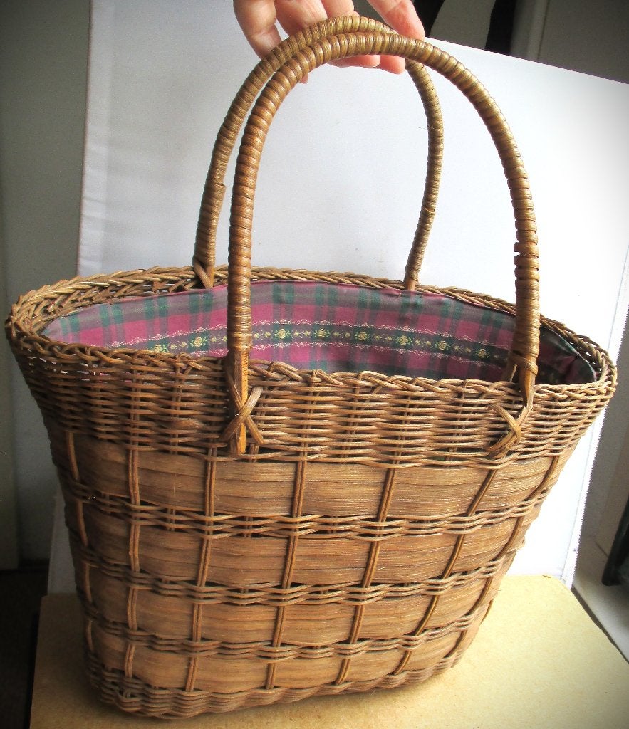 Tas~Rieten Mand~Antiek kindermandje~Geruit design, Ophalen of Verzenden