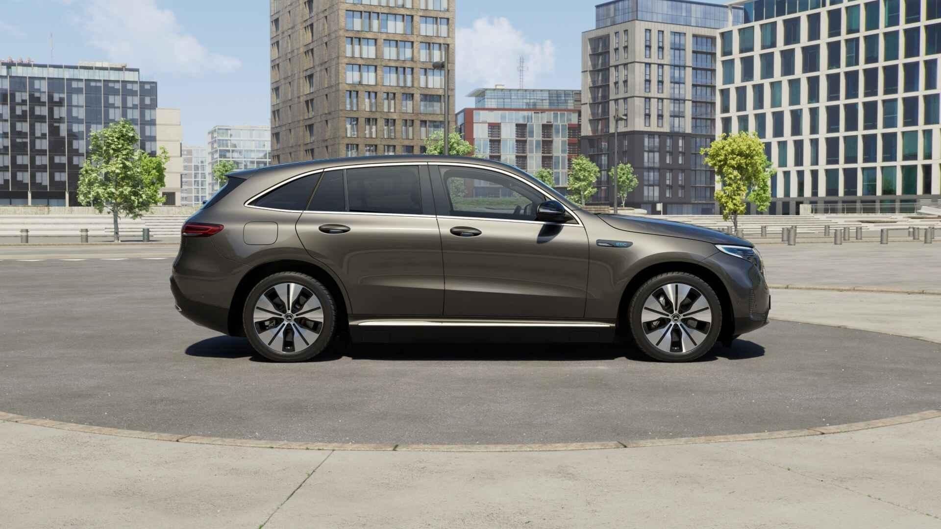 Mercedes-Benz EQC 400 4MATIC 80 kWh | 360 graden camera | Mu, Auto's, Automaat, Dealer onderhouden, Zwart, 80 kWh