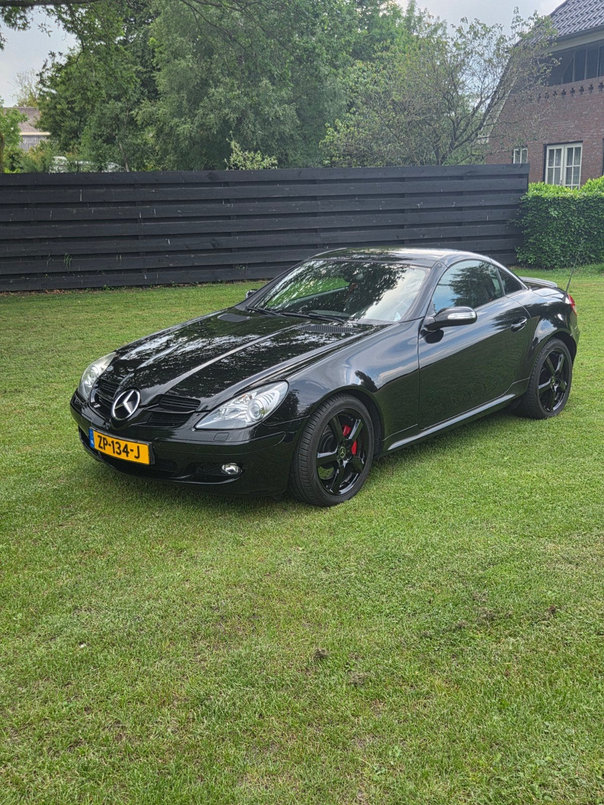 Mercedes-Benz SLK 1.8 Slk200 Kompr Roadster AUT 2008 Zwart, Auto's, Mercedes-Benz, Automaat, Achterwielaandrijving, Zwart, 4 cilinders