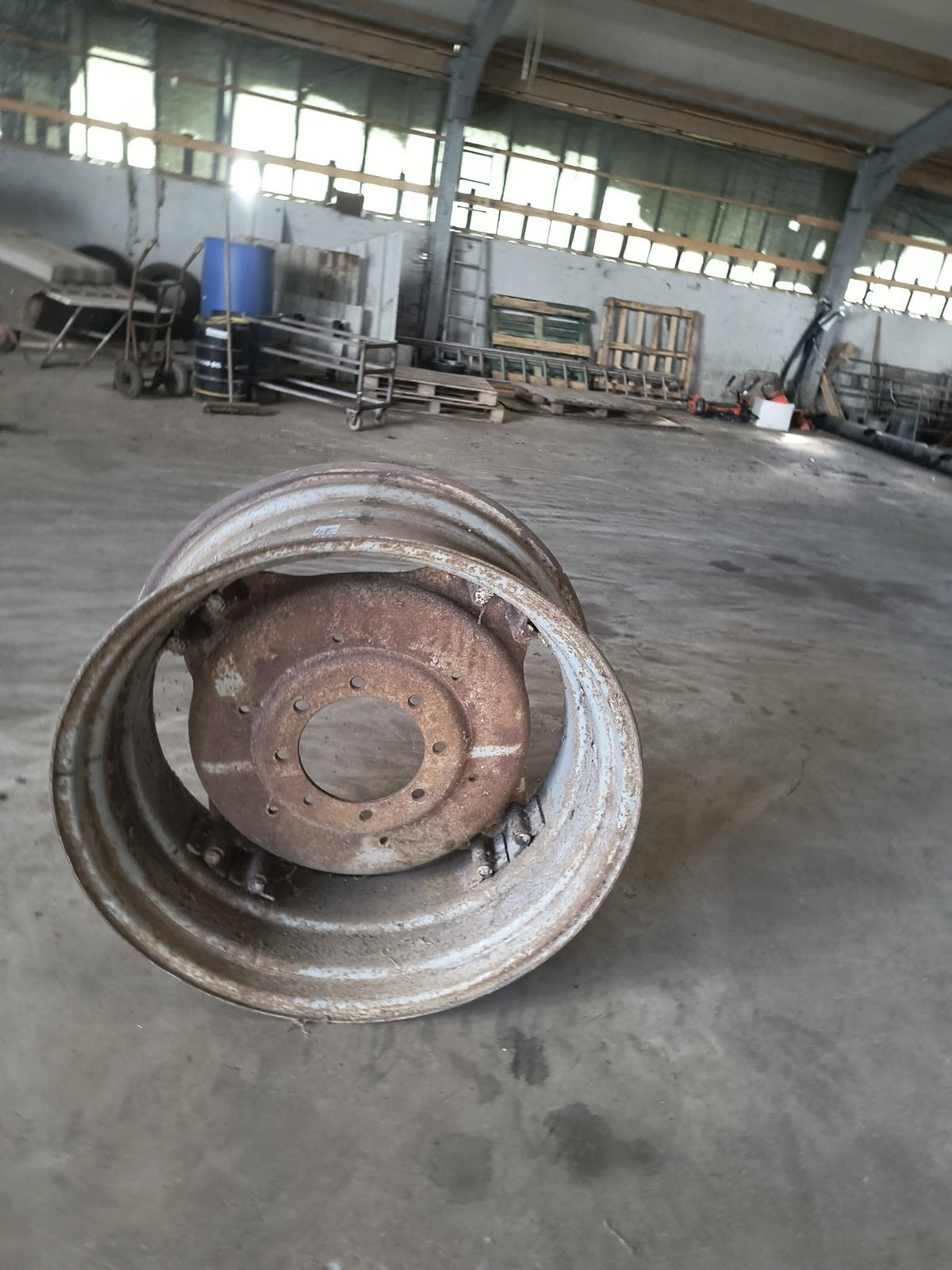 Velg trekker 34 inch, Ophalen