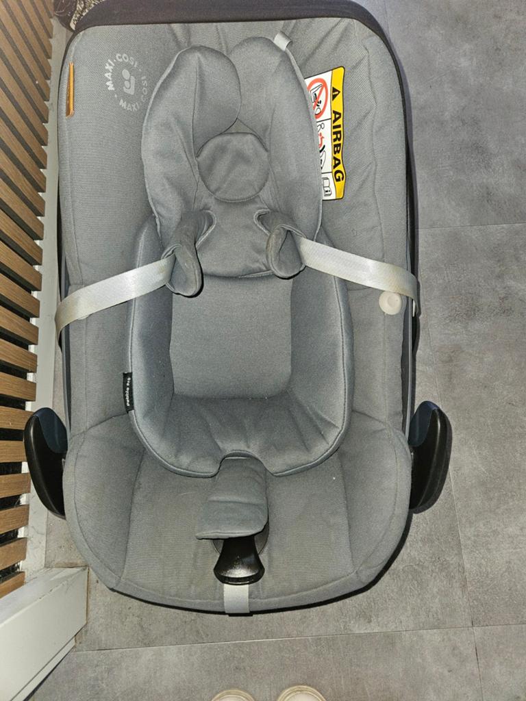 Maxi Cosi Joolz met adapters voor de kinderwagen, Kinderen en Baby's, Autostoeltjes, Ophalen, Gebruikt, 0 t/m 13 kg, Maxi-Cosi