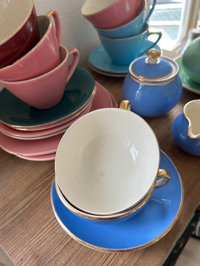 pastel servies oa Villeroy & Boch, Gebruikt, Ophalen of Verzenden, Overige stijlen, Kop(pen) en/of Schotel(s)