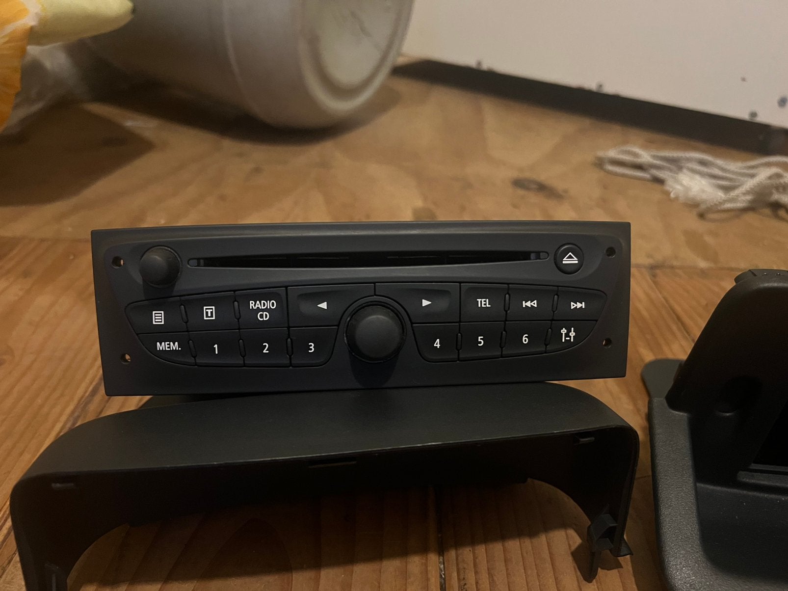 Complete Renault Clio III TomTom Navigatieset (2010), Ophalen of Verzenden, Gebruikt
