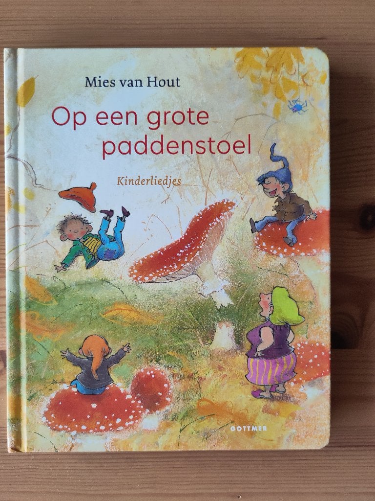 Op een grote paddenstoel, Ophalen of Verzenden, Zo goed als nieuw, Mies van Hout