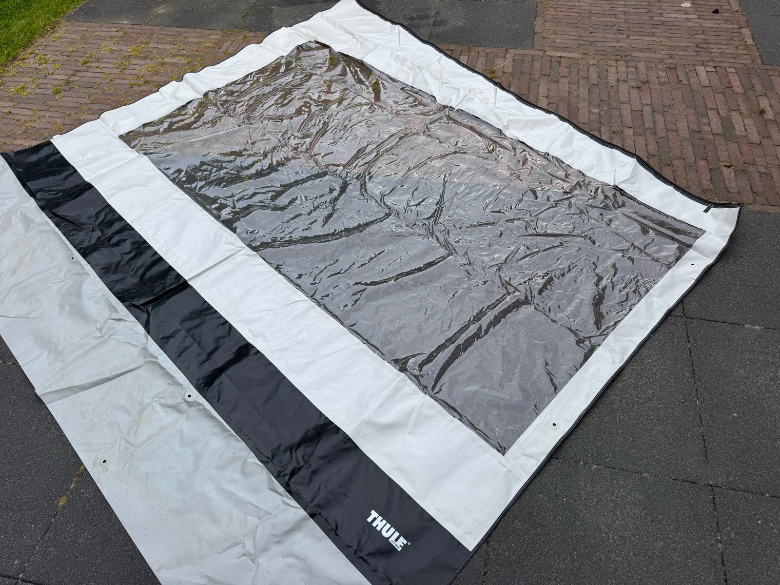 Thule Rain Blocker Side G2 zijwand 300 L 307299, Ophalen, Gebruikt, Thule, Poort van Veghel 4943, 5466 SB Veghel