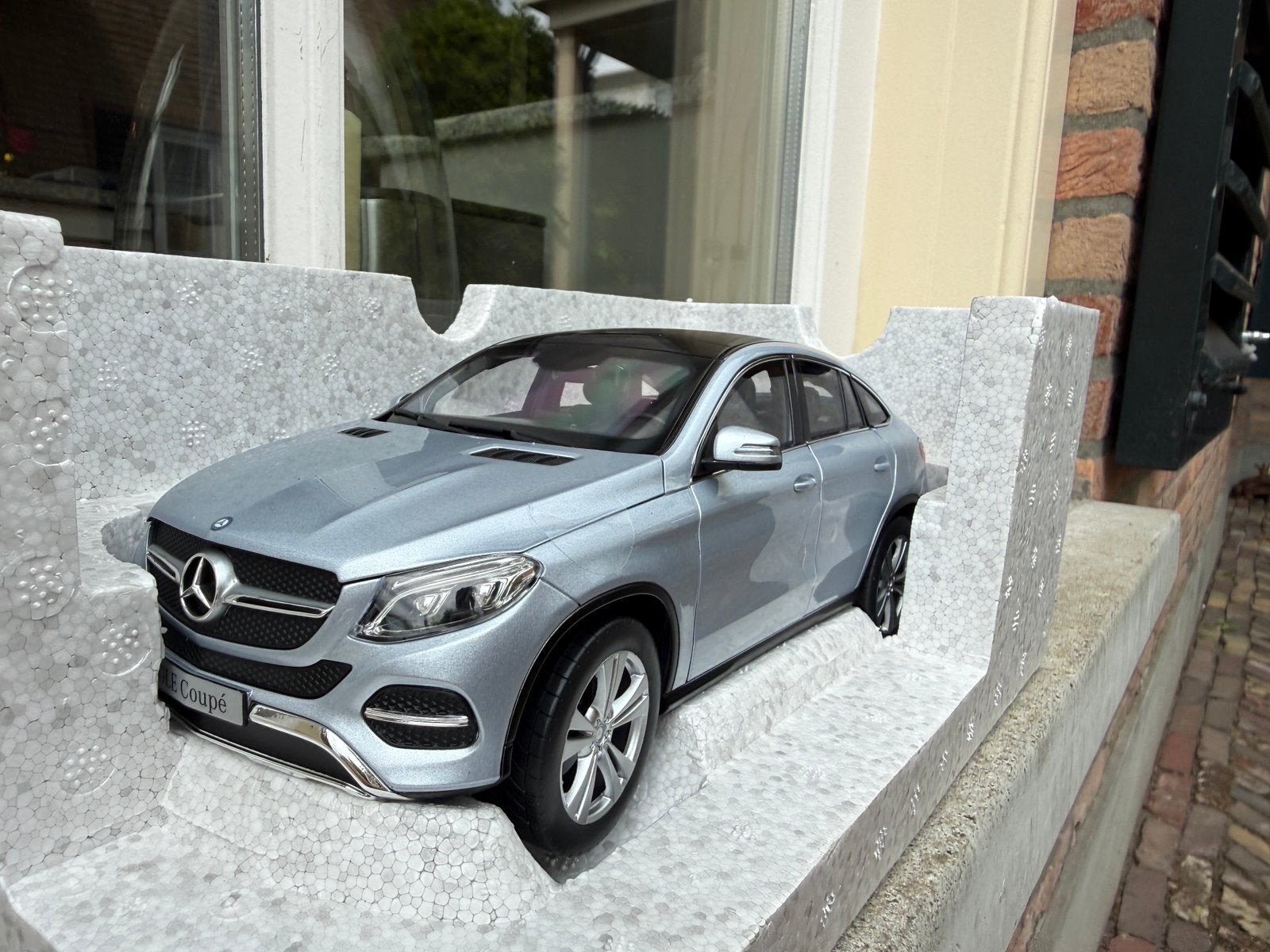 1:18 Mercedes GLE Coupe zilver 2015 Norev Dealer B6 696 0358, Auto, Norev, 70-72 Av. de Bohlen, Vaulx-en-Velin, 69120, France