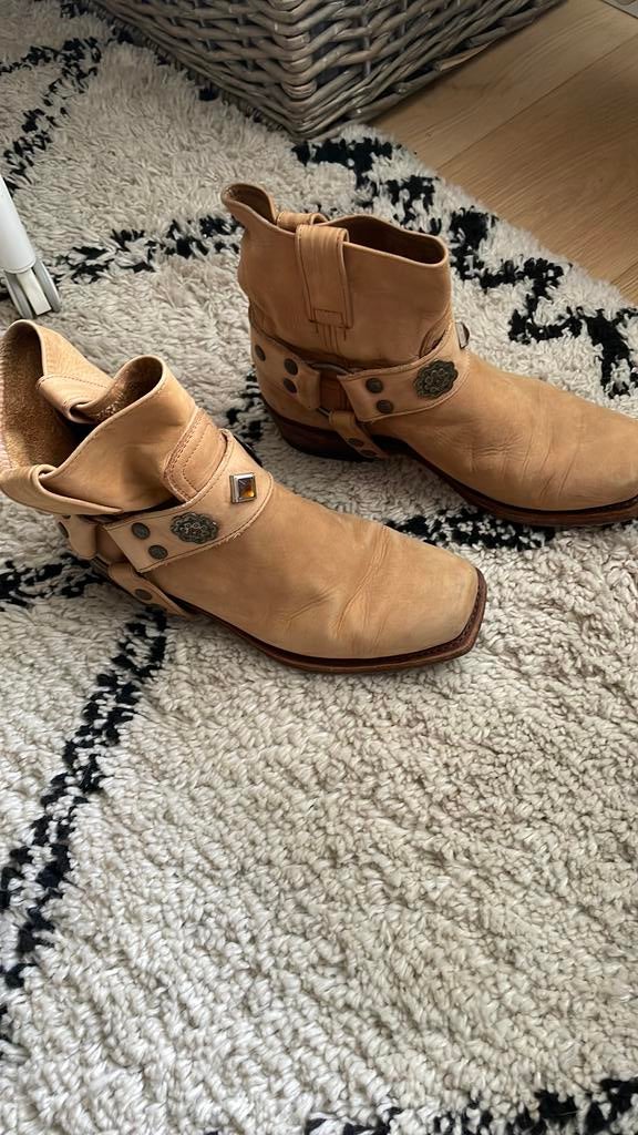 Sendra boots maat 38, Kleding | Dames, Schoenen, Ophalen of Verzenden, Zo goed als nieuw, Bruin