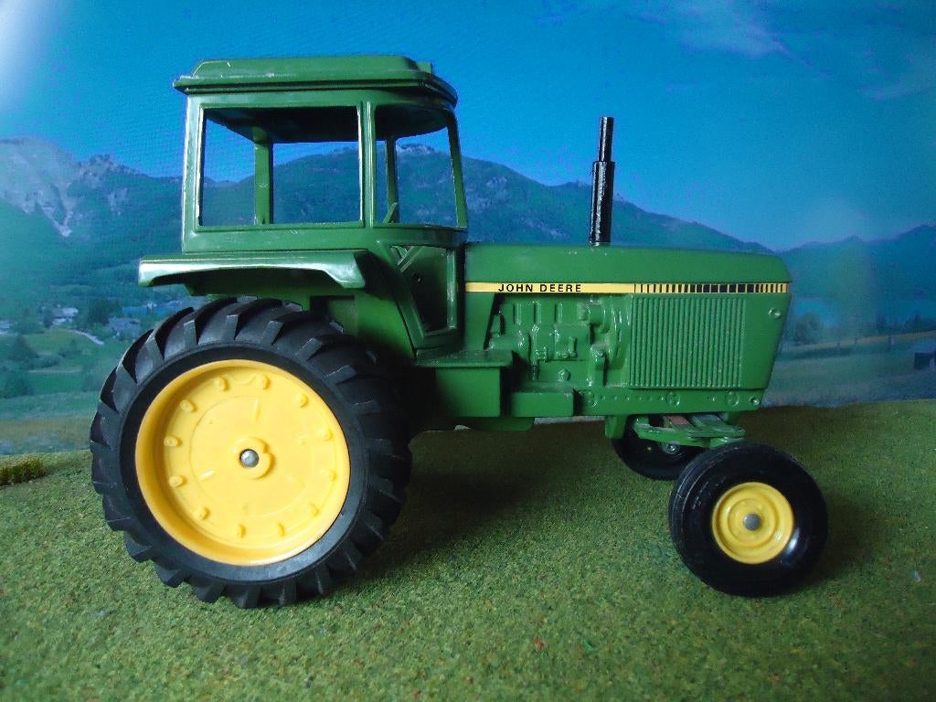 1/16 John Deere 4430 Diesel Tractor - Ertl, Ophalen of Verzenden, Gebruikt, Overige typen, ERTL