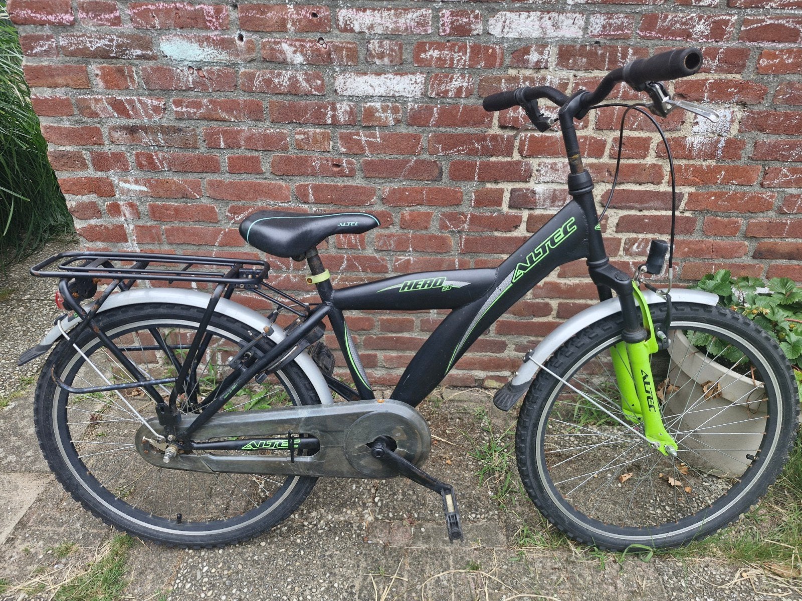 Altec Hero 24 inch kinderfiets – gebruikt, met bagagedrager, Ophalen, Terugtraprem, Altec, Handrem