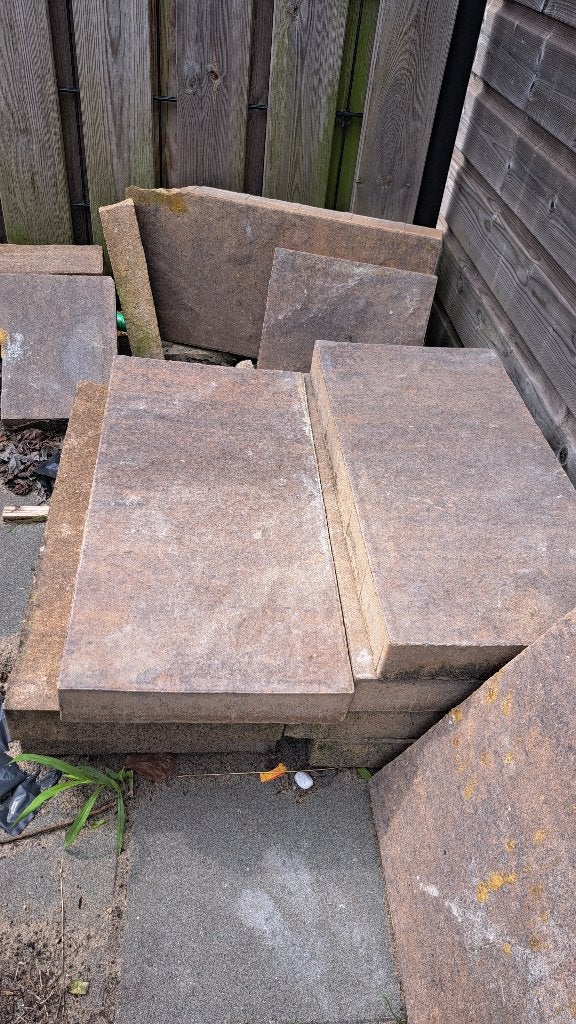 GRATIS TEGELS OPHALEN BEVERWIJK, Ophalen, Gebruikt, Beton, Terrastegels