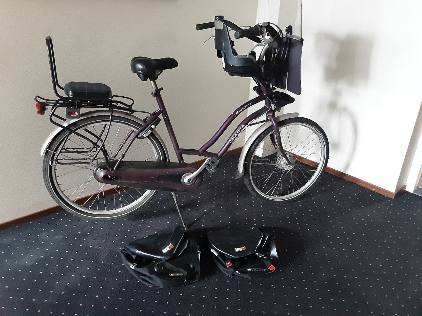 moederfiets compleet wie maak ik blij 75 euro, Ophalen, 2 zitjes, Sparta, Versnellingen