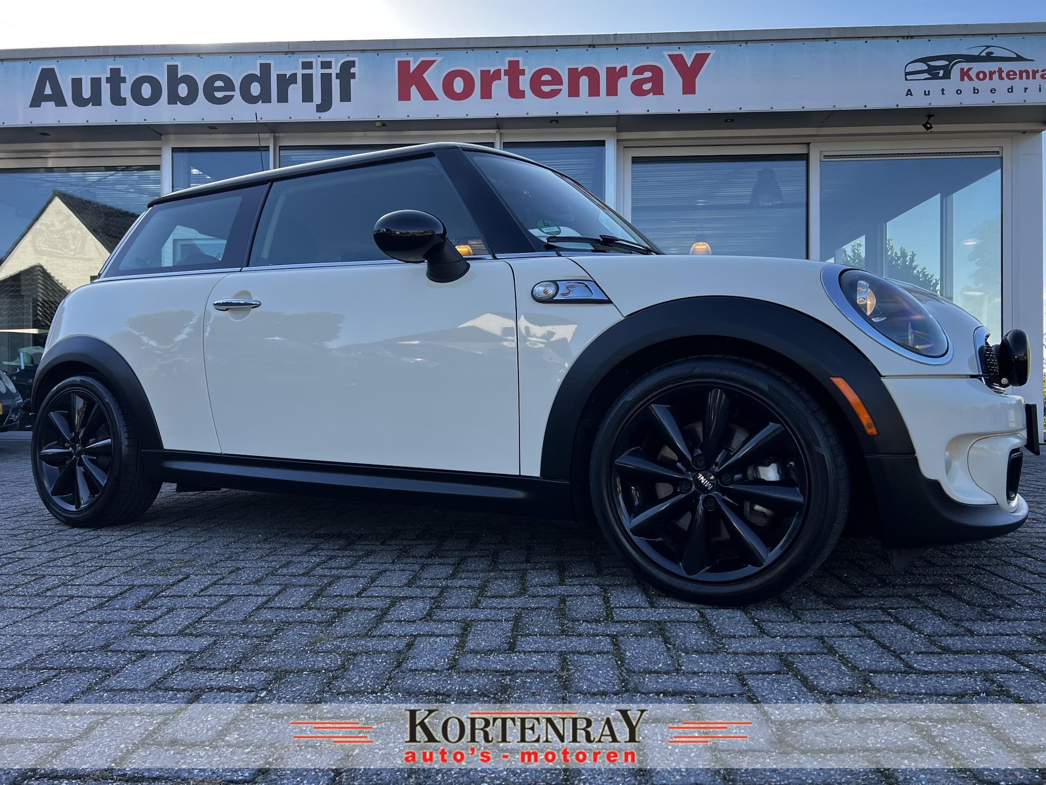 MINI 3-Deurs 1.6 Cooper S Westminster, Gebruikt, 4 cilinders, 4 stoelen, Zwart