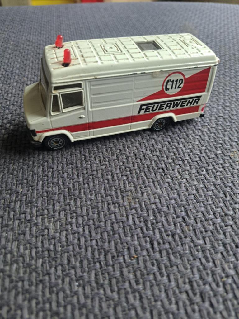 Siku model mercedes benz 809 d  ziekenwagen, Gebruikt, West germany, N.b, Bus of Vrachtwagen