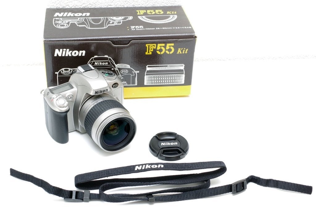 Nikon F55 film F-mount SLR + Nikon 28-80mm zoomlens, Ophalen of Verzenden, Refurbished, Spiegelreflex, Nikon