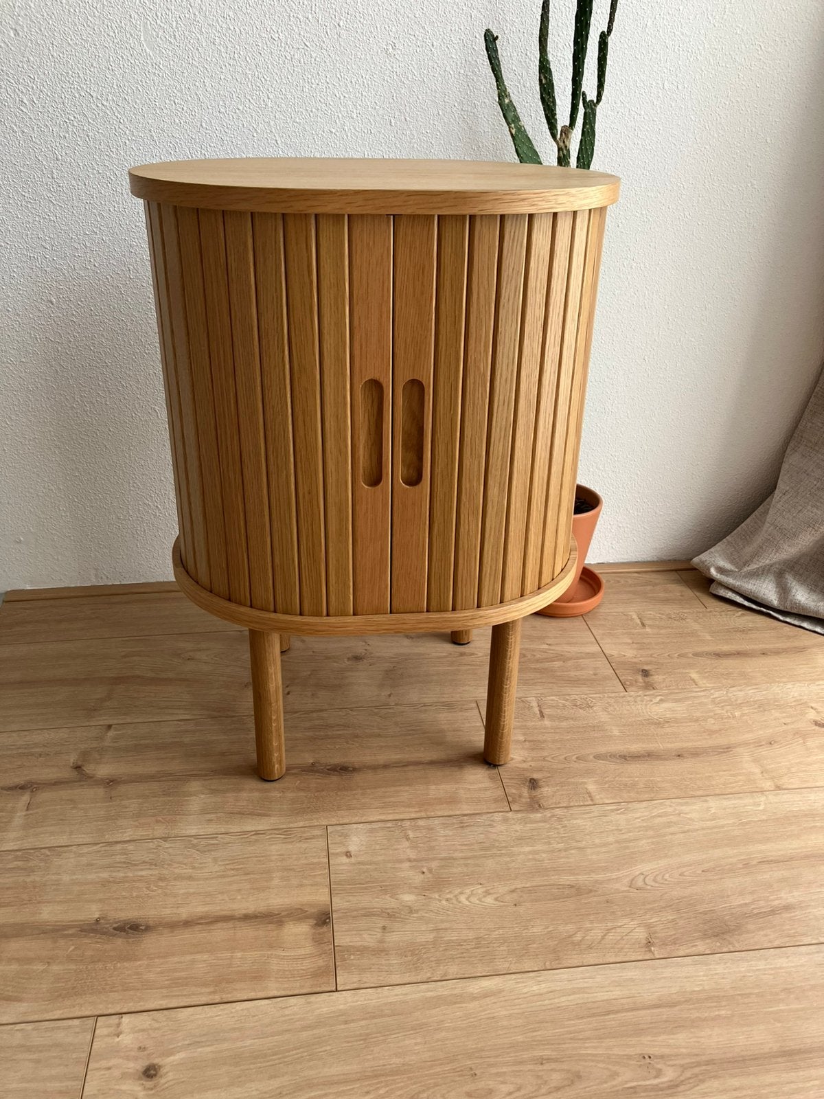 Nachtkastje/kastje jysk, Huis en Inrichting, Ophalen, Overige materialen, 55 tot 70 cm, Zo goed als nieuw