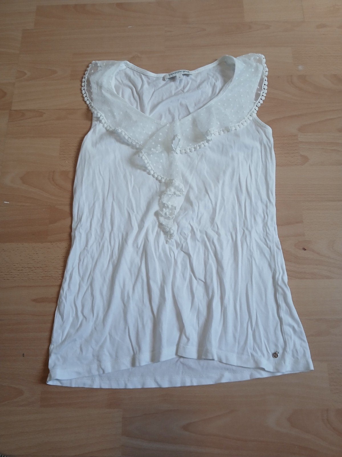 Witte mouwloze top met kant., Kleding | Dames, Tramontana, Wit, Ophalen of Verzenden, Zo goed als nieuw