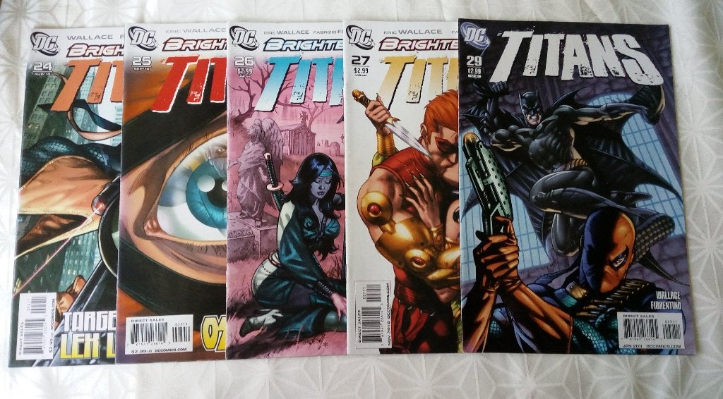 Dc titans 24,25,26,27,29 comics, Amerika, Ophalen of Verzenden, Zo goed als nieuw, Meerdere comics
